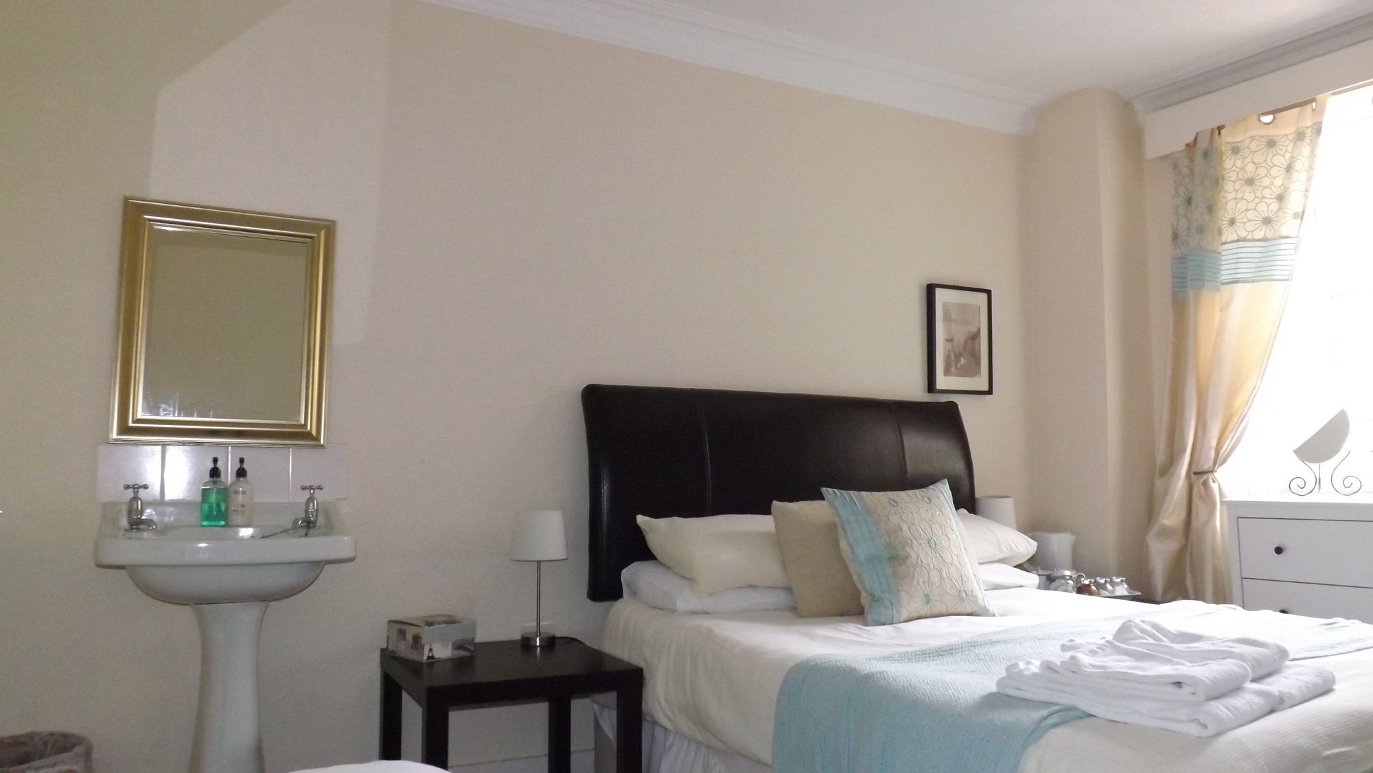 The Bruce Inn B&B Falkland Dış mekan fotoğraf